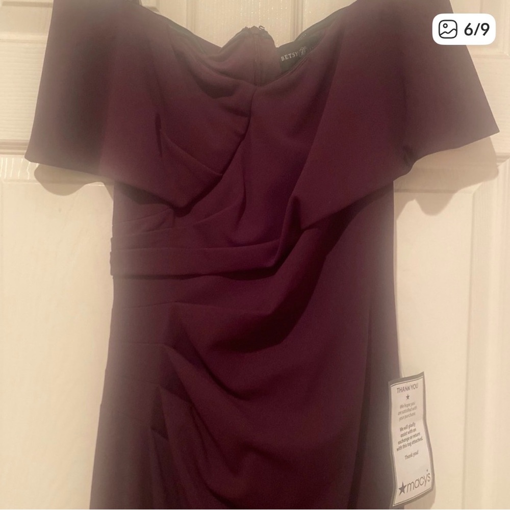 Betsy & Adam Strapless Plum Gown - Picture 3 of 6